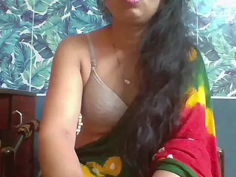 Snapshot of Marathi_q4een01 chatting on October 7, 2025, 5:30 am Marathi q4een01 online show from October 7, 2025, 5:30 am