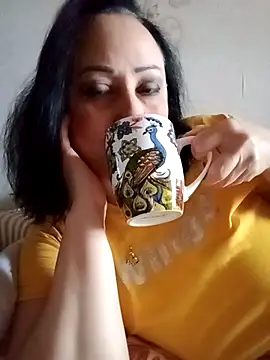 Snapshot of Saidka_kis chatting on November 12, 2025, 4:27 am Saidka kis online show from November 12, 2025, 4:27 am