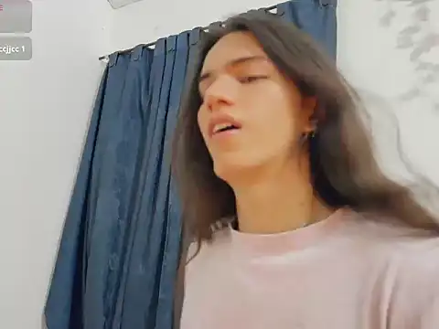 Snapshot of pyke_sm chatting on October 14, 2025, 1:17 am pyke sm online show from October 14, 2025, 1:17 am