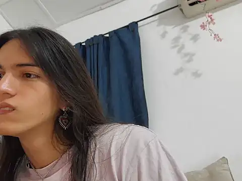 Snapshot of pyke_sm chatting on October 13, 2025, 2:13 am pyke sm online show from October 13, 2025, 2:13 am