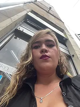 Snapshot of miss_berlyn chatting on May 28, 2026, 5:08 pm miss berlyn online show from May 28, 2026, 5:08 pm