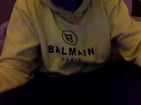 Snapshot of CaiBull chatting on March 6, 2026, 2:06 am CaiBull online show from March 6, 2026, 2:06 am