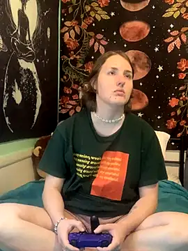 angelbliss10100 online show from December 15, 2025, 8:47 pm