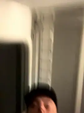 Snapshot of Carlosmauricio123 chatting on March 1, 2026, 2:11 am Carlosmauricio123 online show from March 1, 2026, 2:11 am