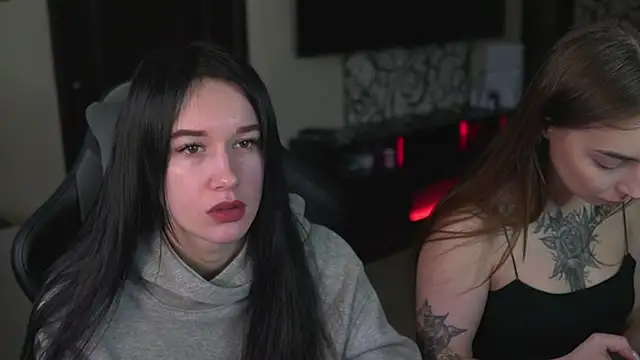 Snapshot of lis_silver chatting on December 4, 2025, 7:40 am lis silver online show from December 4, 2025, 7:40 am