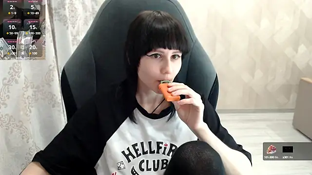 MistyDark online show from October 10, 2025, 10:27 am