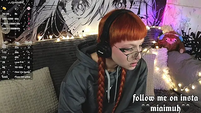 Snapshot of mia__yui chatting on February 16, 2026, 9:24 pm mia yui online show from February 16, 2026, 9:24 pm