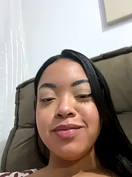 ninfa69  online show from October 31, 2025, 2:52 am