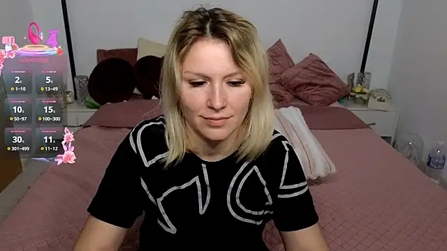 Snapshot of BushyBarb chatting on April 17, 2026, 9:17 pm BushyBarb online show from April 17, 2026, 9:17 pm