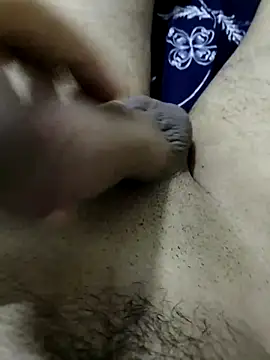 Snapshot of Zepe_12 chatting on October 9, 2025, 1:28 am Zepe 12 online show from October 9, 2025, 1:28 am