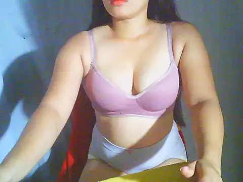 Katie Winslet online show from April 5, 2026, 11:11 pm