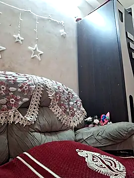 Snapshot of SIMIHOT chatting on February 17, 2026, 8:33 am SIMIHOT online show from February 17, 2026, 8:33 am