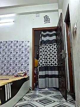 SIMIHOT online show from November 10, 2025, 8:52 am