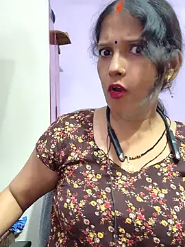 Snapshot of Sonalihot_ chatting on April 19, 2026, 10:05 am Sonalihot online show from April 19, 2026, 10:05 am