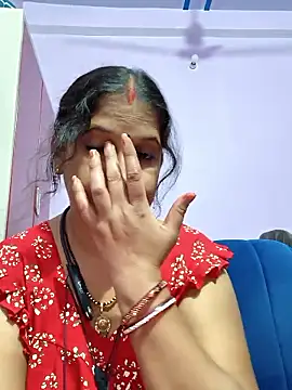 Snapshot of Sonalihot_ chatting on May 28, 2026, 8:33 am Sonalihot online show from May 28, 2026, 8:33 am