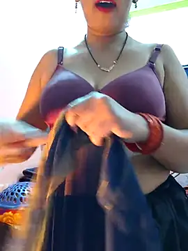 Sonalihot  online show from December 5, 2025, 6:12 am