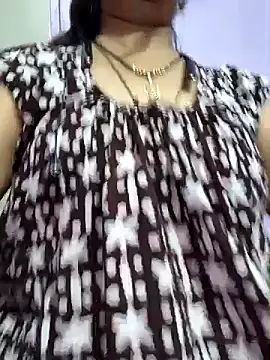 Snapshot of Sonalihot_ chatting on May 2, 2026, 5:29 pm Sonalihot online show from May 2, 2026, 5:29 pm