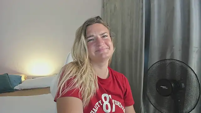 Marie Ellie online show from June 17, 2026, 2:00 am