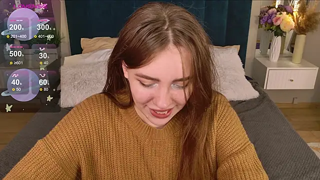 Snapshot of Moon__Bunny chatting on October 5, 2025, 3:14 pm Moon Bunny online show from October 5, 2025, 3:14 pm