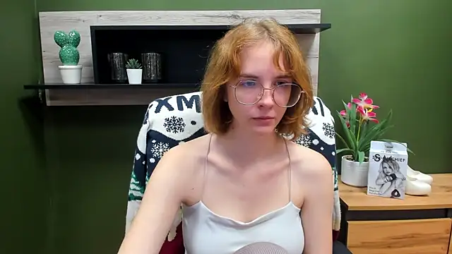 juicyPenny online show from September 30, 2025, 6:30 am