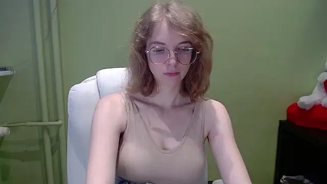 juicyPenny online show from February 12, 2026, 7:30 am