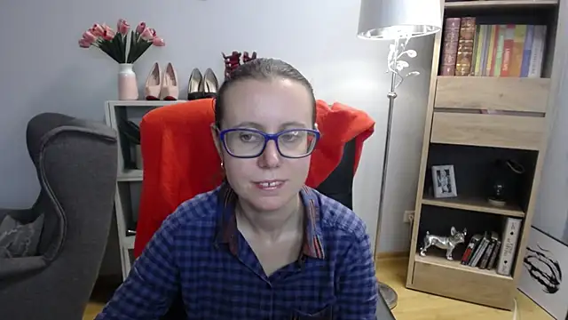 sweetxLizzy online show from November 20, 2025, 5:30 am