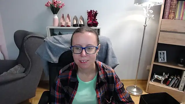 sweetxLizzy online show from September 30, 2025, 4:29 am