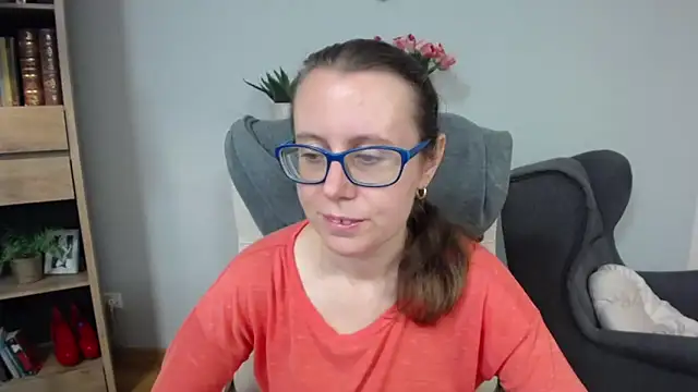 sweetxLizzy online show from May 20, 2026, 4:31 am