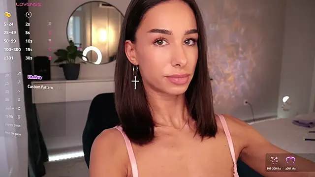 Katherinepinke online show from April 2, 2026, 3:35 am