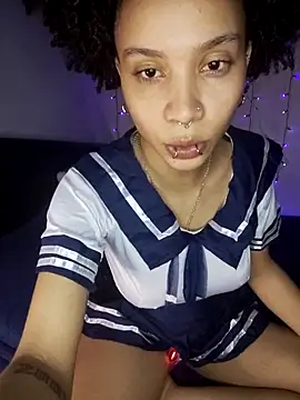 bettyboo2801 online show from November 16, 2025, 3:33 am