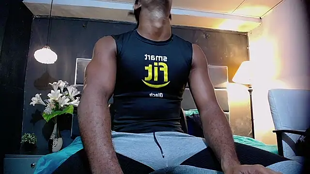 blackbignude online show from November 15, 2025, 1:42 am