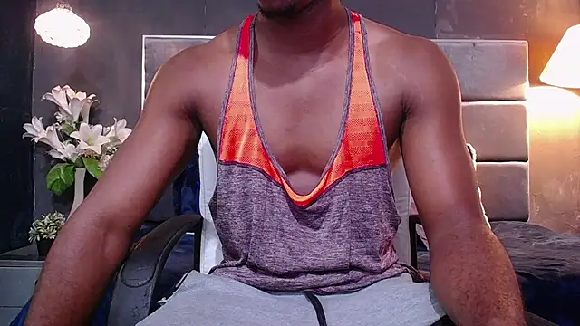 blackbignude online show from October 23, 2025, 1:59 am