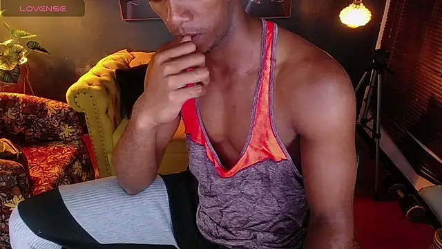 blackbignude online show from January 13, 2026, 2:59 am