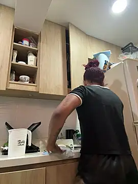 Snapshot of _Zahara_ chatting on March 22, 2026, 11:39 pm Zahara online show from March 22, 2026, 11:39 pm