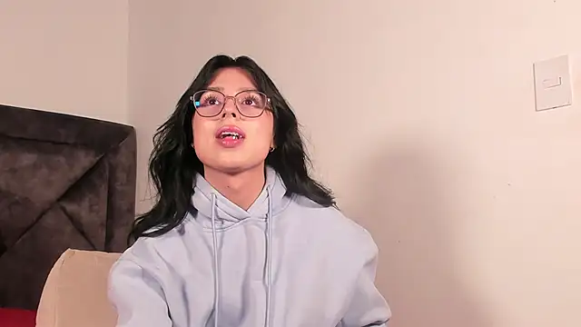 Snapshot of SamanthaRivas_ chatting on September 11, 2025, 12:21 am SamanthaRivas online show from September 11, 2025, 12:21 am