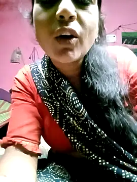 Cutreet online show from September 18, 2025, 9:18 pm