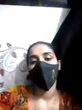 Zoya G online show from October 15, 2025, 9:12 pm