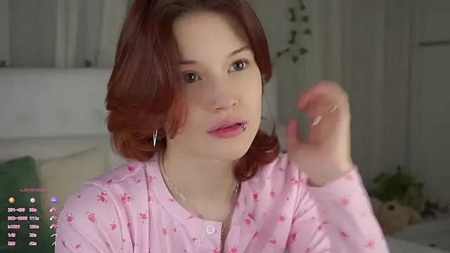 BlytheBenny online show from March 11, 2026, 1:10 am