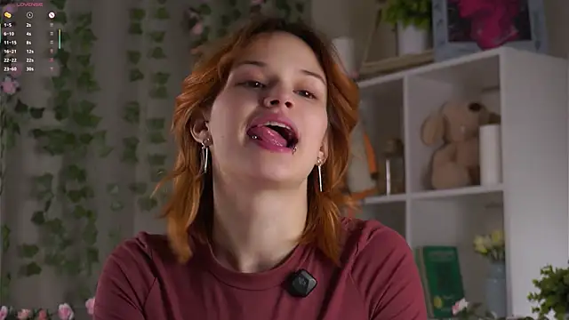 BlytheBenny online show from November 12, 2025, 12:04 am