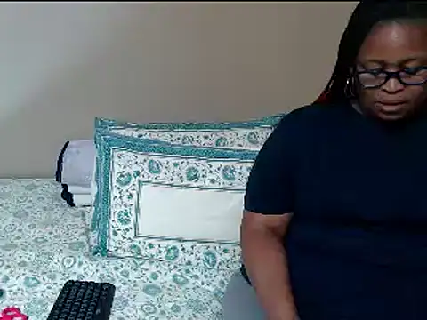 BubbleBums online show from October 21, 2025, 11:09 am