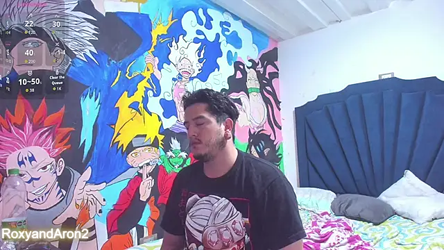 Snapshot of RoxyandAron2 chatting on February 8, 2026, 1:53 pm RoxyandAron2 online show from February 8, 2026, 1:53 pm