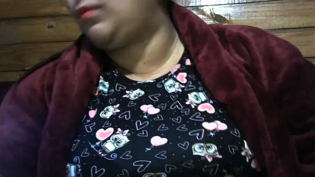 Snapshot of MARRENTINHA34 chatting on July 6, 2026, 1:40 pm MARRENTINHA34 online show from July 6, 2026, 1:40 pm