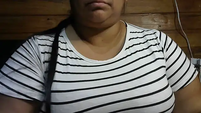 Snapshot of MARRENTINHA34 chatting on August 3, 2026, 8:04 pm MARRENTINHA34 online show from August 3, 2026, 8:04 pm