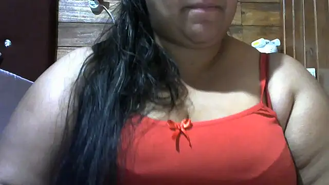 Snapshot of MARRENTINHA34 chatting on July 29, 2026, 11:37 pm MARRENTINHA34 online show from July 29, 2026, 11:37 pm