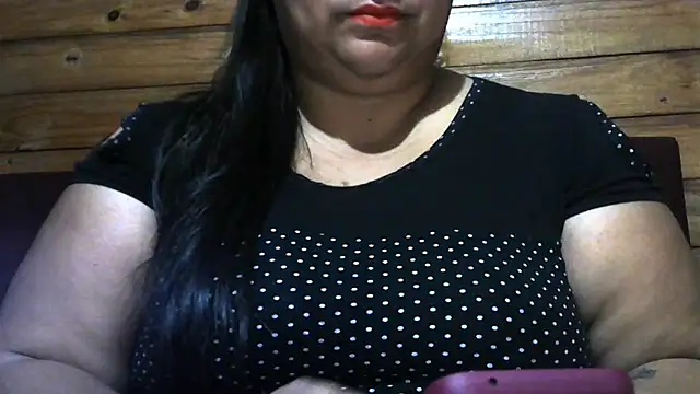 Snapshot of MARRENTINHA34 chatting on July 19, 2026, 1:52 pm MARRENTINHA34 online show from July 19, 2026, 1:52 pm