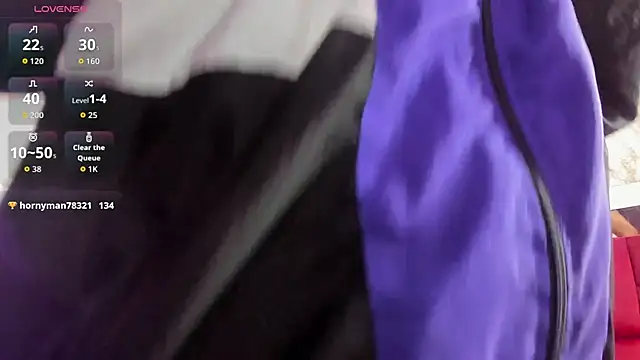 Snapshot of Sheilly_brown chatting on November 8, 2025, 8:51 am Sheilly brown online show from November 8, 2025, 8:51 am