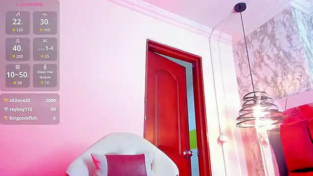 Snapshot of Sheilly_brown chatting on December 14, 2025, 9:59 am Sheilly brown online show from December 14, 2025, 9:59 am