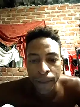 Snapshot of Elijanpeterson chatting on June 12, 2026, 3:32 pm Elijanpeterson online show from June 12, 2026, 3:32 pm