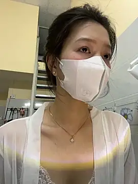 Snapshot of Miinami chatting on September 20, 2025, 9:25 am Miinami online show from September 20, 2025, 9:25 am