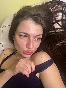 Cute Erika online show from October 31, 2025, 11:11 pm